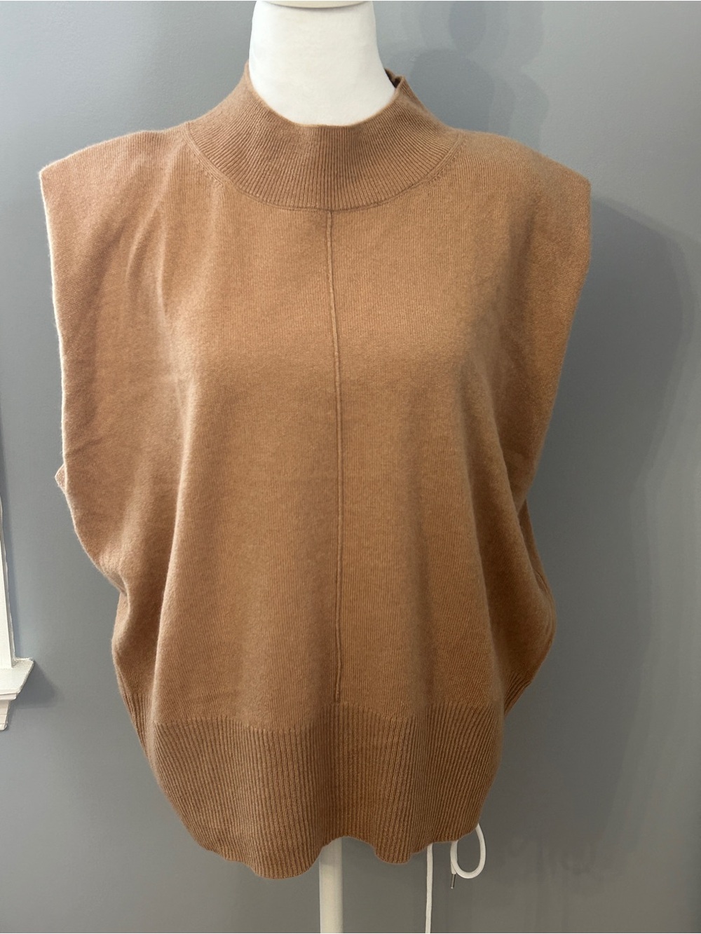 Quince 100% Mongolian Cashmere Padded Shoulder Sweater Tank  Camel Women's XL